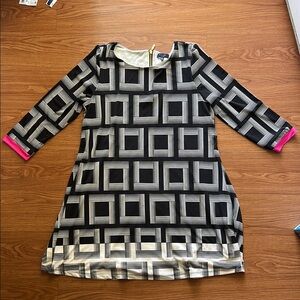 Kaari Blue Black and White Geometric Dress